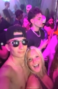 straight-Tiktoker-getting-blowjob-from-gay-dude-first-time-92