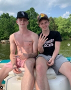 tiktokers-video-jerking-off-eachother-4