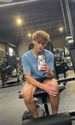 Fucking-his-gay-friend-with-strap-on-4