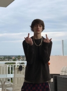str8-teen-youtuber-fucking-his-ass-with-butt-plug-2