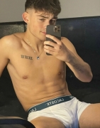 popular-18yo-tiktoker-and-youtuber-with-big-cock-sex-video-7