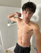 Tiktoker-JO-and-eating-cum-8