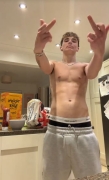 Straight-Teen-Tiktokers-try-Gay-sex-3