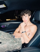 hot-tiktoker-jerking-with-guy-and-cums-5