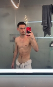 Straight-Tiktoker-try-riding-dildo-first-time-4