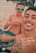 Straight-Tiktoker-finger-fucking-his-ass-and-cumming-9