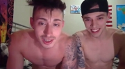 college-dudes-jerking-eachother-4