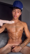 tiktoker-first-full-gay-video-5