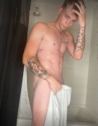 tiktokers-fucking-some-hoe-together-3some-5