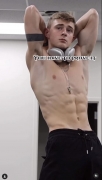 teen-body-workout-influencer-huge-cock-blowjob-4
