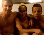 str8-college-friends-jerking-off-together-1