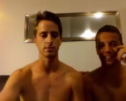 str8-college-friends-jerking-off-together-2