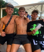 tiktoker-two-dildos-in-his-ass-3