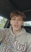 tiktoker-fucking-her-throat-2