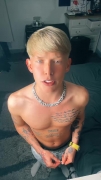 teen-tiktoker-3some-sex-video-fucking-trans-girl-2