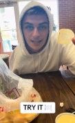 popular-tiktoker-with-one-arm-collab-porn-fucking-some-pussy-first-time-after-accident-2