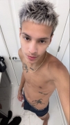 tiktoker-gay-fan-sucking-his-dick-3