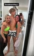 popular-tiktoker-cum-and-assplay-7