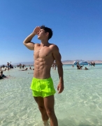tiktoker-with-fan-sucking-his-dick-and-swallowing-all-his-cum-3